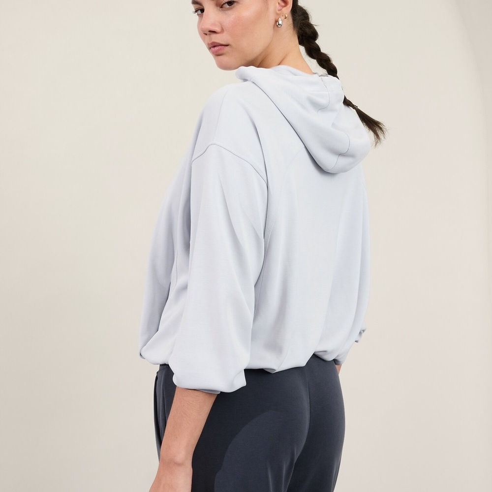 Athleta Seasoft Bubble Hem Hoodie Size Large